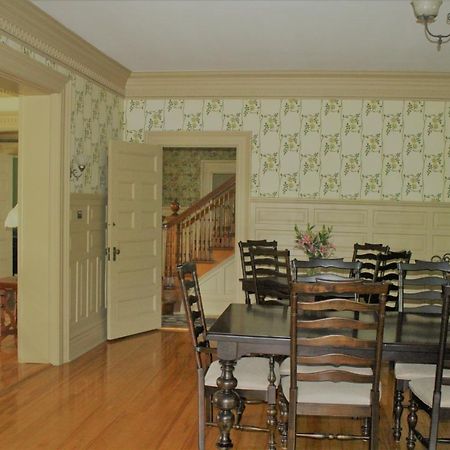 Franklin Manor Bed And Breakfast Saranac Lake Bagian luar foto