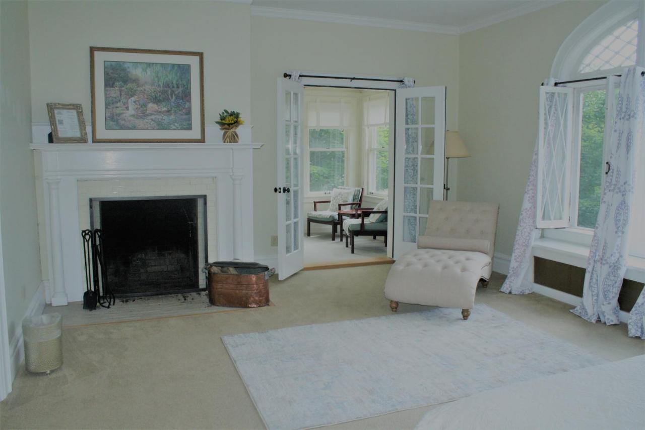 Franklin Manor Bed And Breakfast Saranac Lake Bagian luar foto