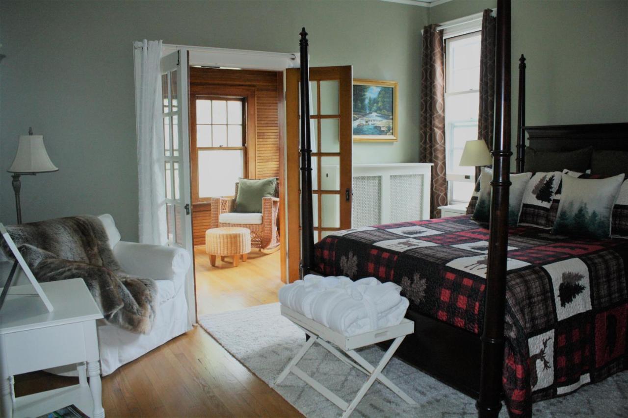 Franklin Manor Bed And Breakfast Saranac Lake Bagian luar foto